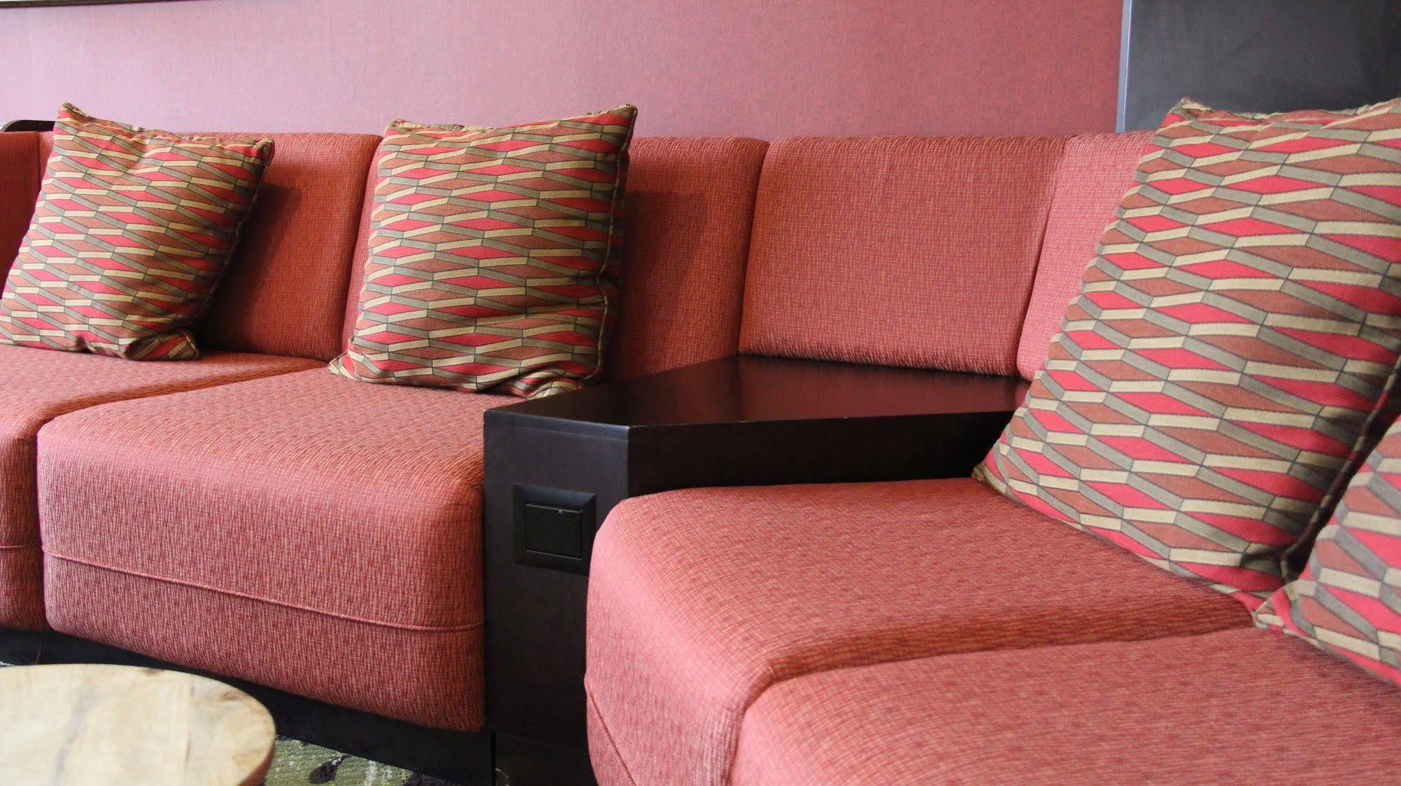 Holiday Inn Huntsville - Research Park By Ihg Exterior foto